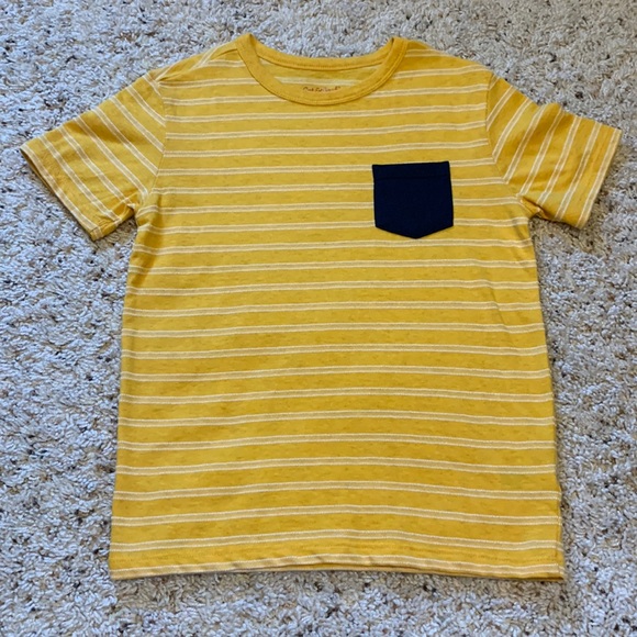 Cat & Jack Other - Cat & Jack boys yellow T-shirt. Size small (6-7)